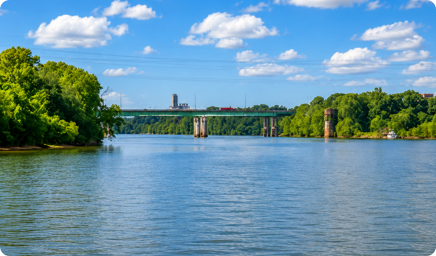 Scenic Alabama River waterfront near Roses RV River Resort